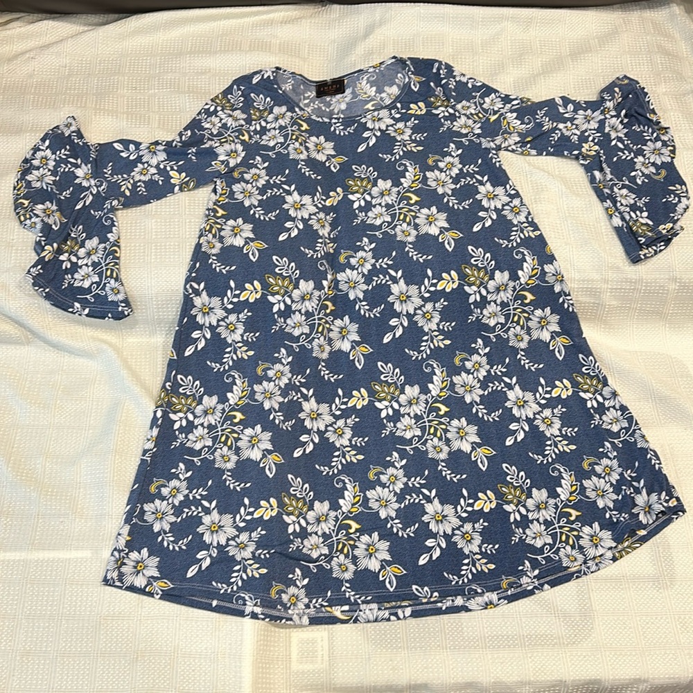 Amana blue floral short dress with bell sleeves